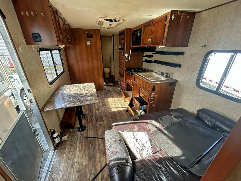 2016 FLAGSTAFF/FOREST RIVER CLASSIC SE #3303596931