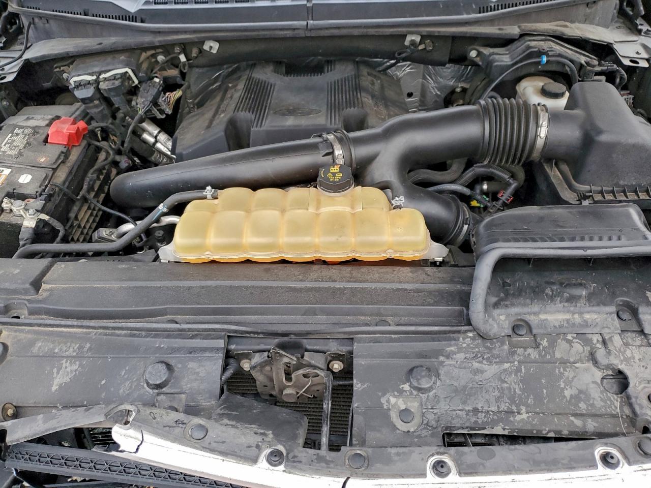 FORD F-150 SUPER CAB