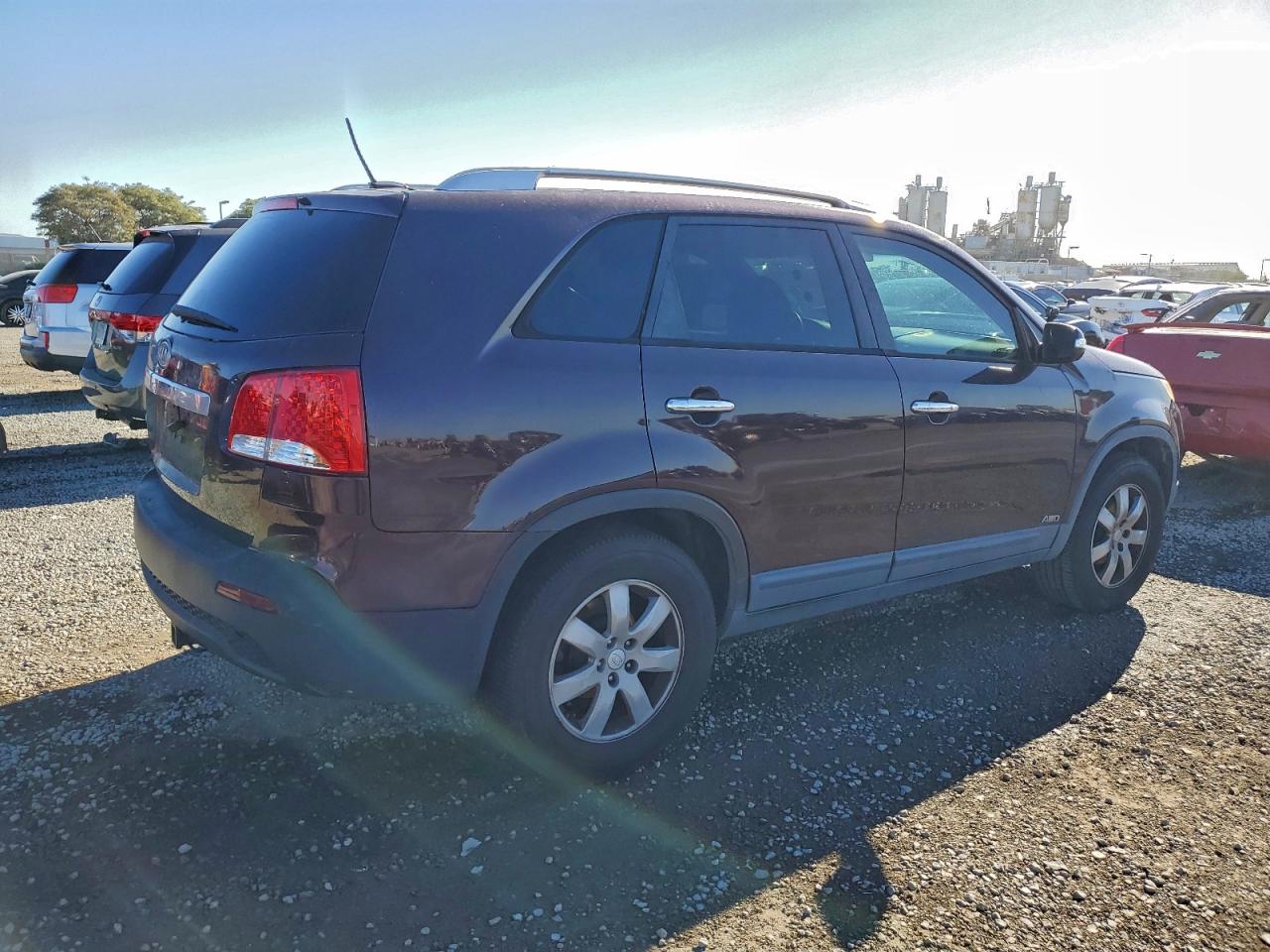 Lot #3311810205 2012 KIA SORENTO BA