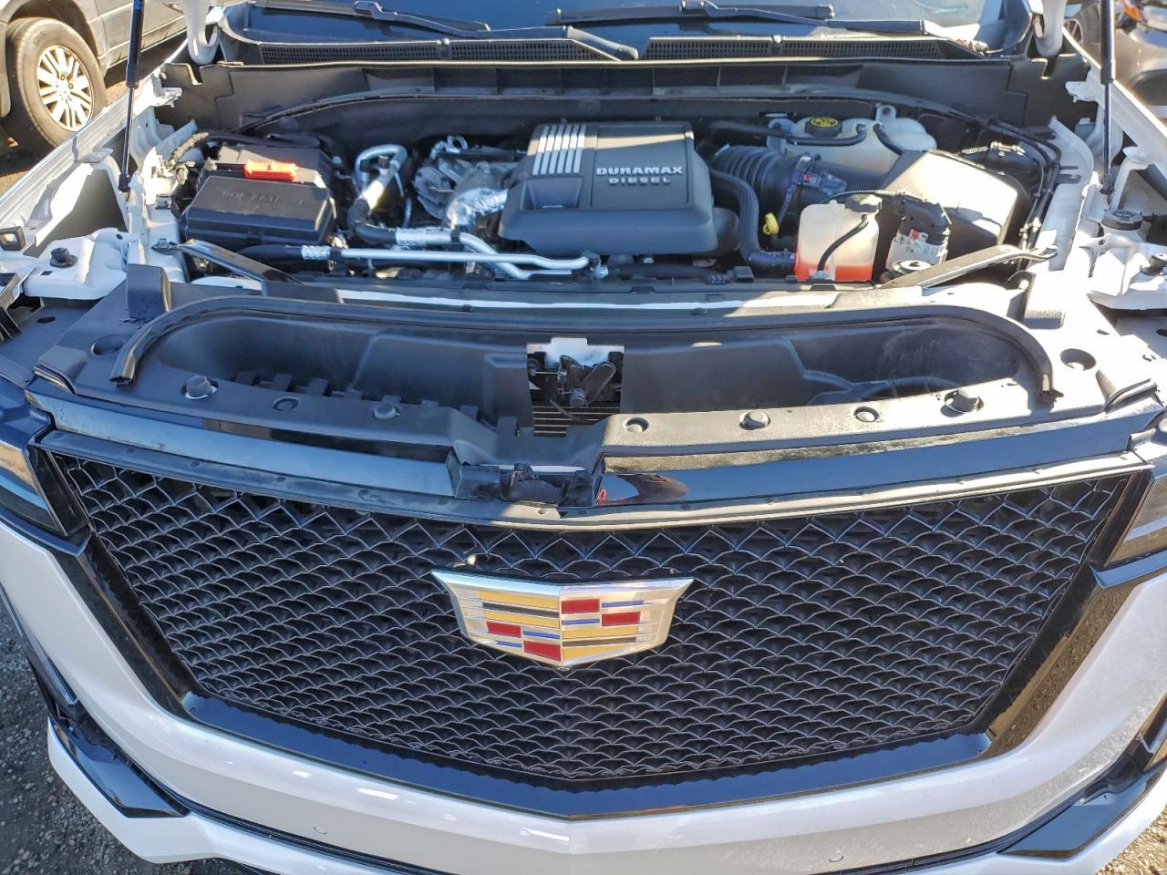 CADILLAC ESCALADE ESV SPORT PLATINUM