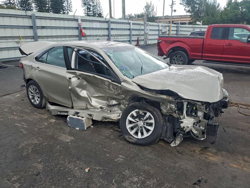 2015 TOYOTA CAMRY LE #3316940090