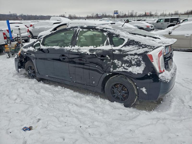 2013 TOYOTA PRIUS #3304618441