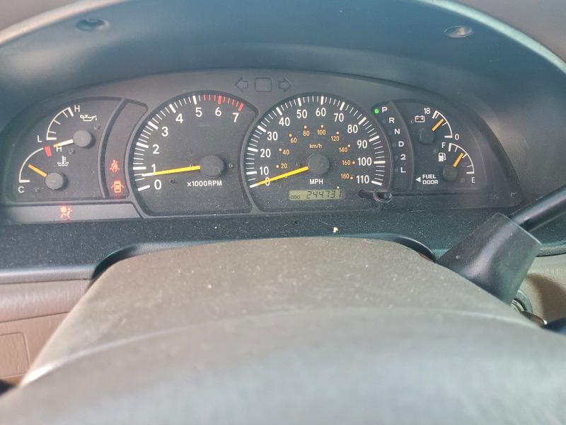 2002 TOYOTA TUNDRA #3310326052