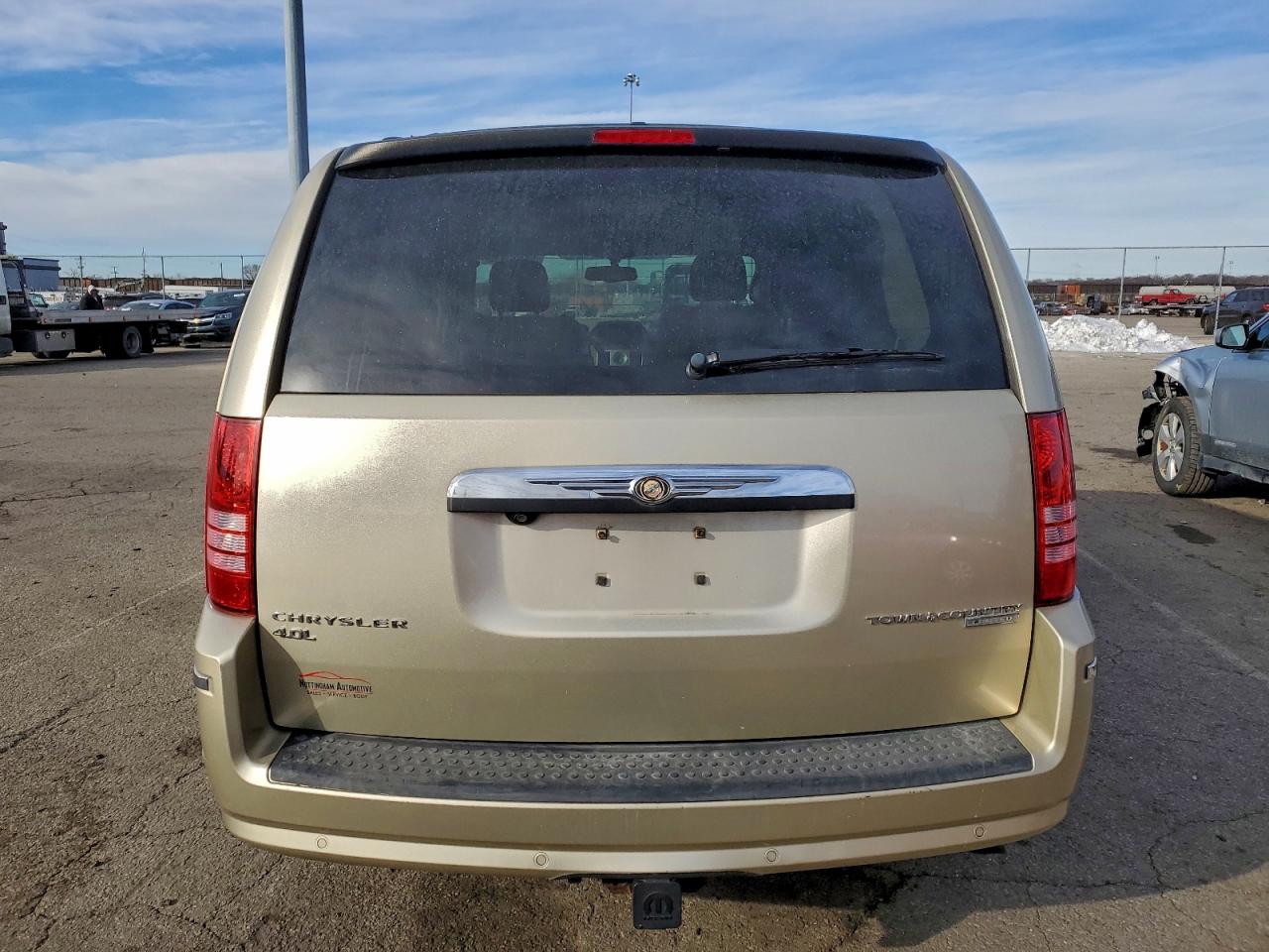 Lot #3309287651 2010 CHRYSLER TOWN & COU