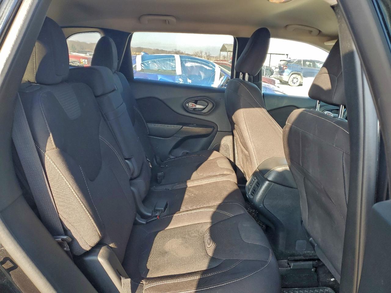 JEEP GRAND CHEROKEE LATITUDE