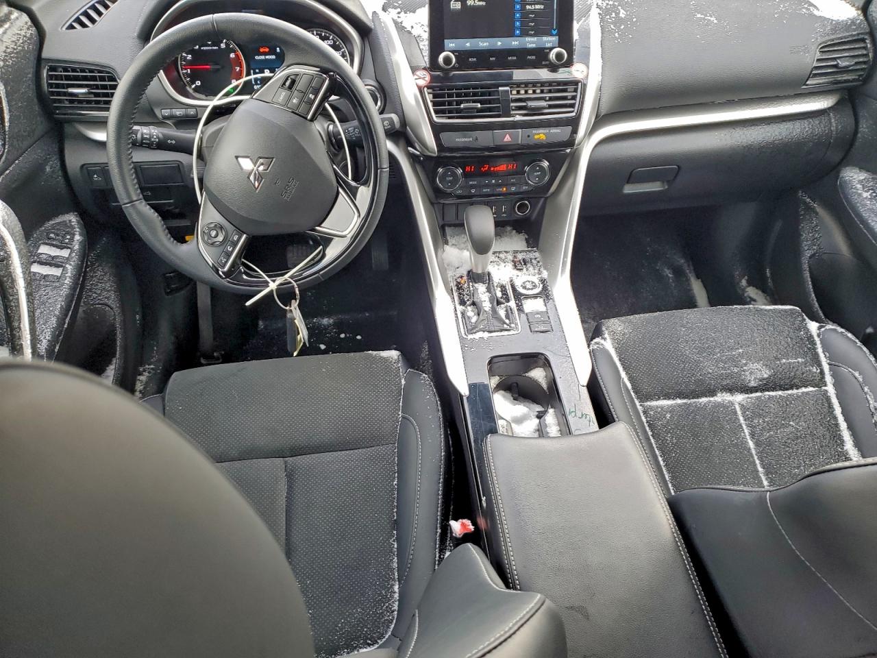 MITSUBISHI ECLIPSE SE