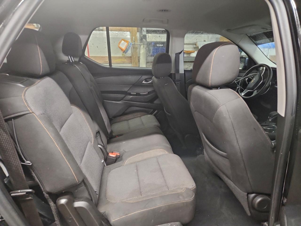 CHEVROLET TRAVERSE LS