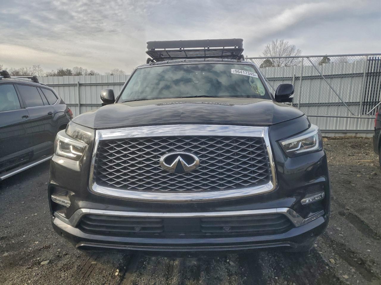 INFINITI QX80 BASE
