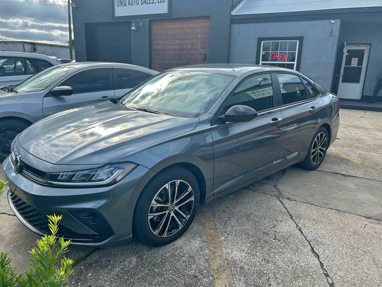 VOLKSWAGEN JETTA SPORT