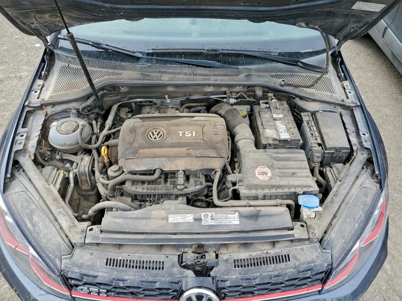 Lot #3311523240 2018 VOLKSWAGEN GTI S