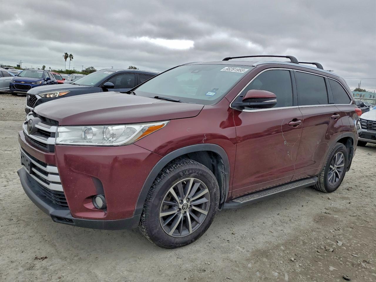 TOYOTA HIGHLANDER SE