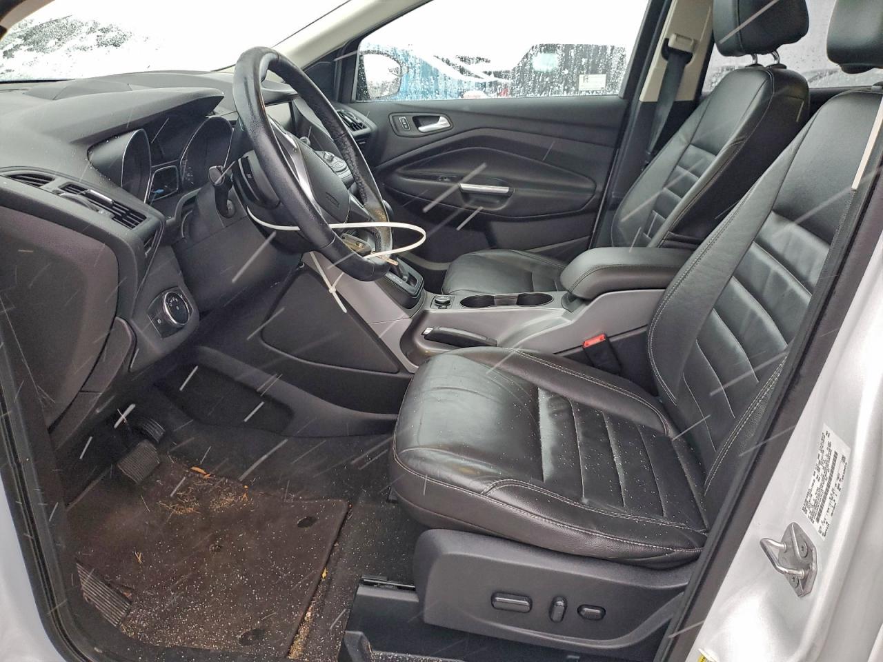 Lot #3310329980 2015 FORD ESCAPE SE