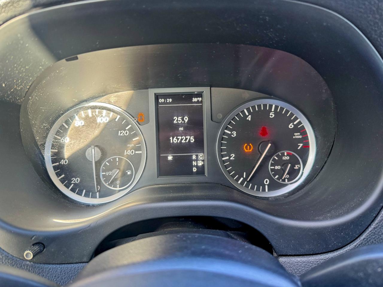 MERCEDES-BENZ METRIS