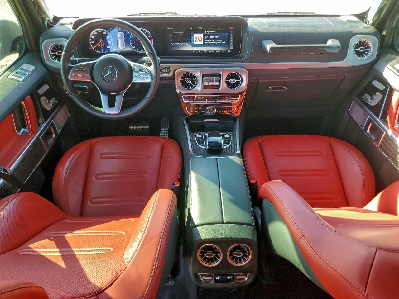 MERCEDES-BENZ G-CLASS 550