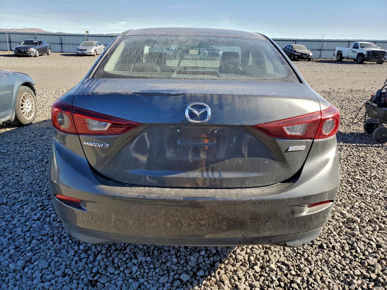 MAZDA 3 SV