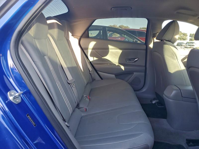 2023 HYUNDAI ELANTRA SE #3304544467