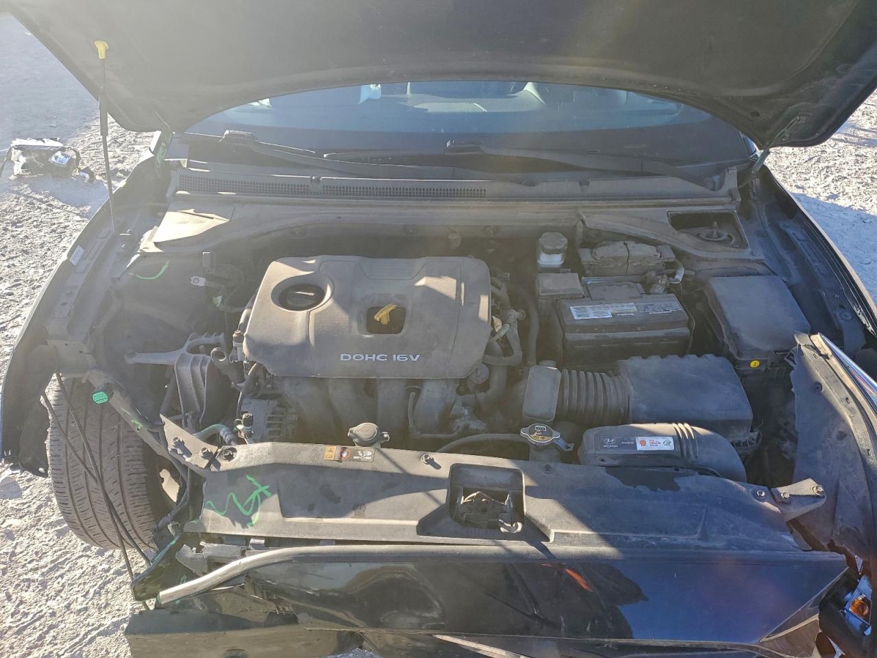 HYUNDAI VELOSTER BASE