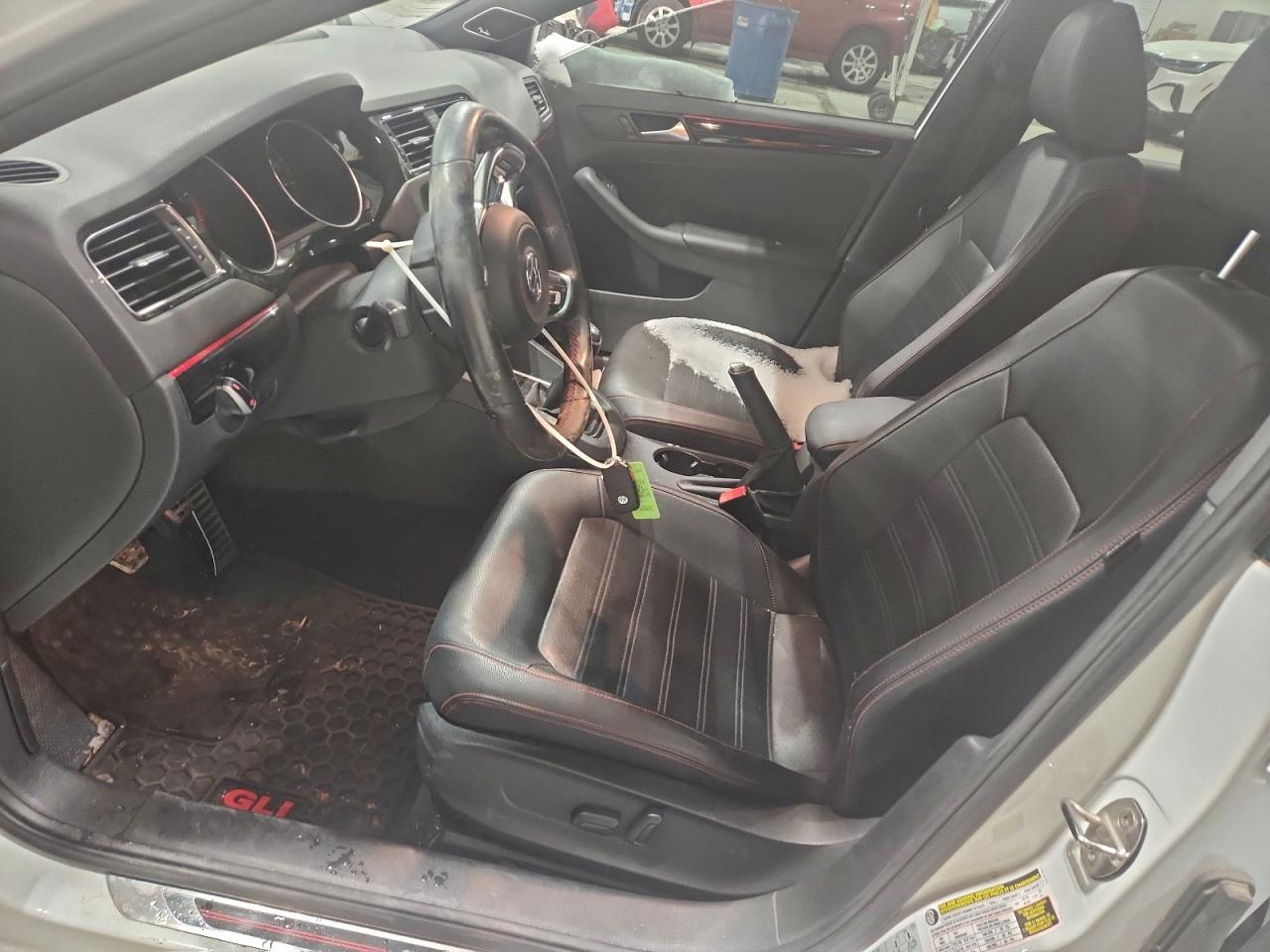 VOLKSWAGEN JETTA GLI