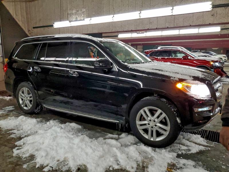 2014 MERCEDES-BENZ GL 450 4MA #3309477575