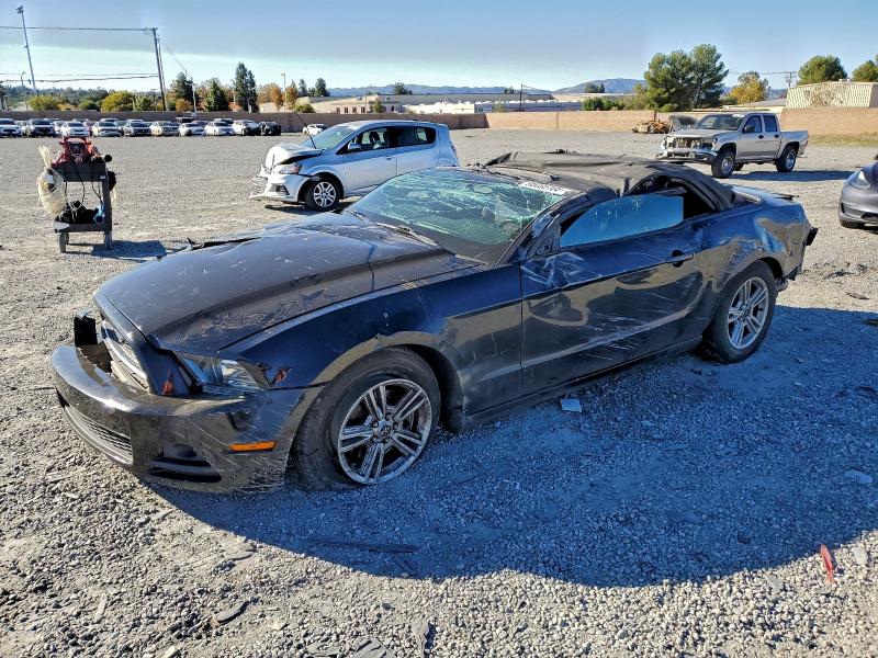 2013 FORD MUSTANG #3304959944