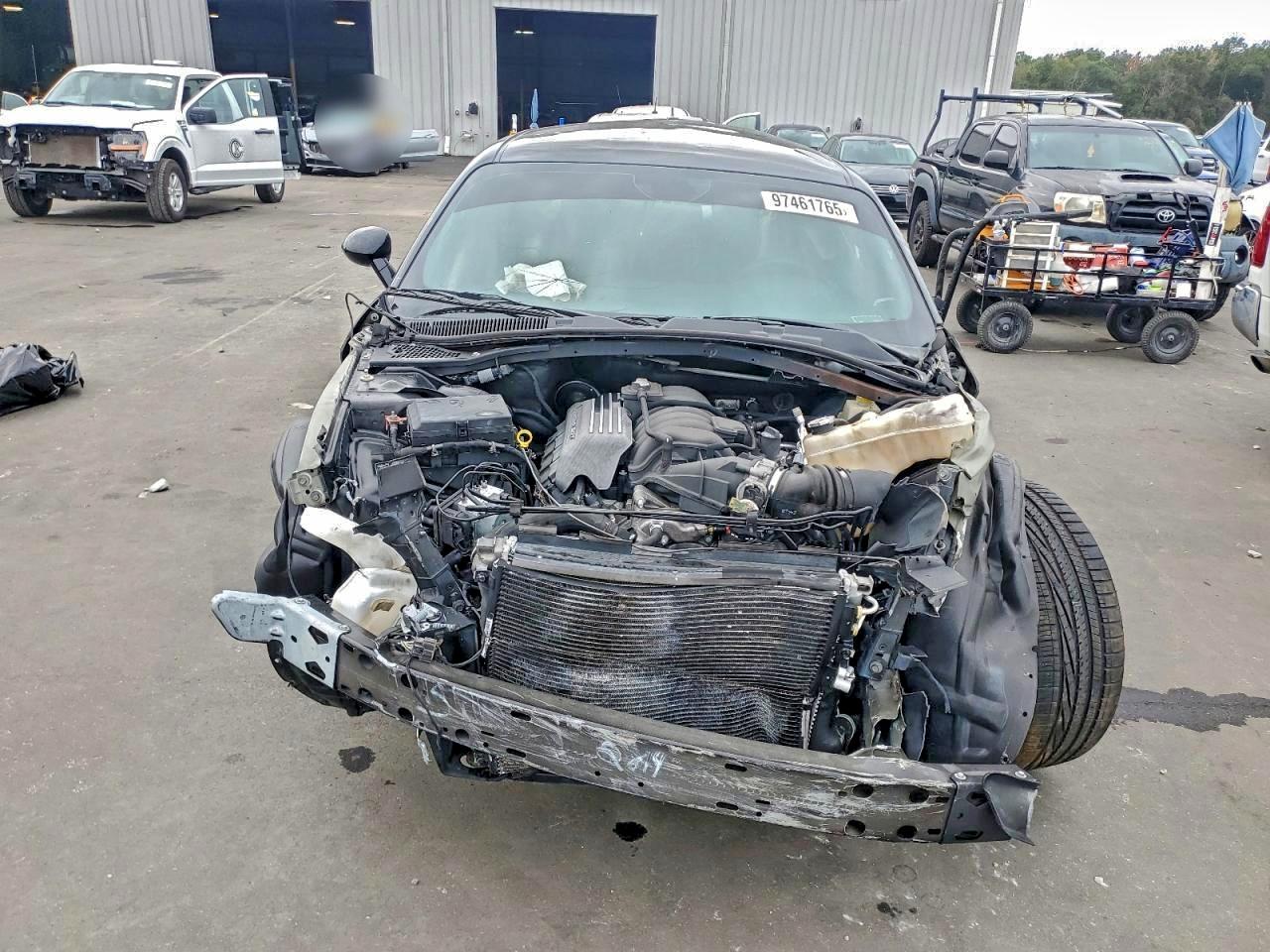 Lot #3318968928 2021 DODGE CHALLENGER