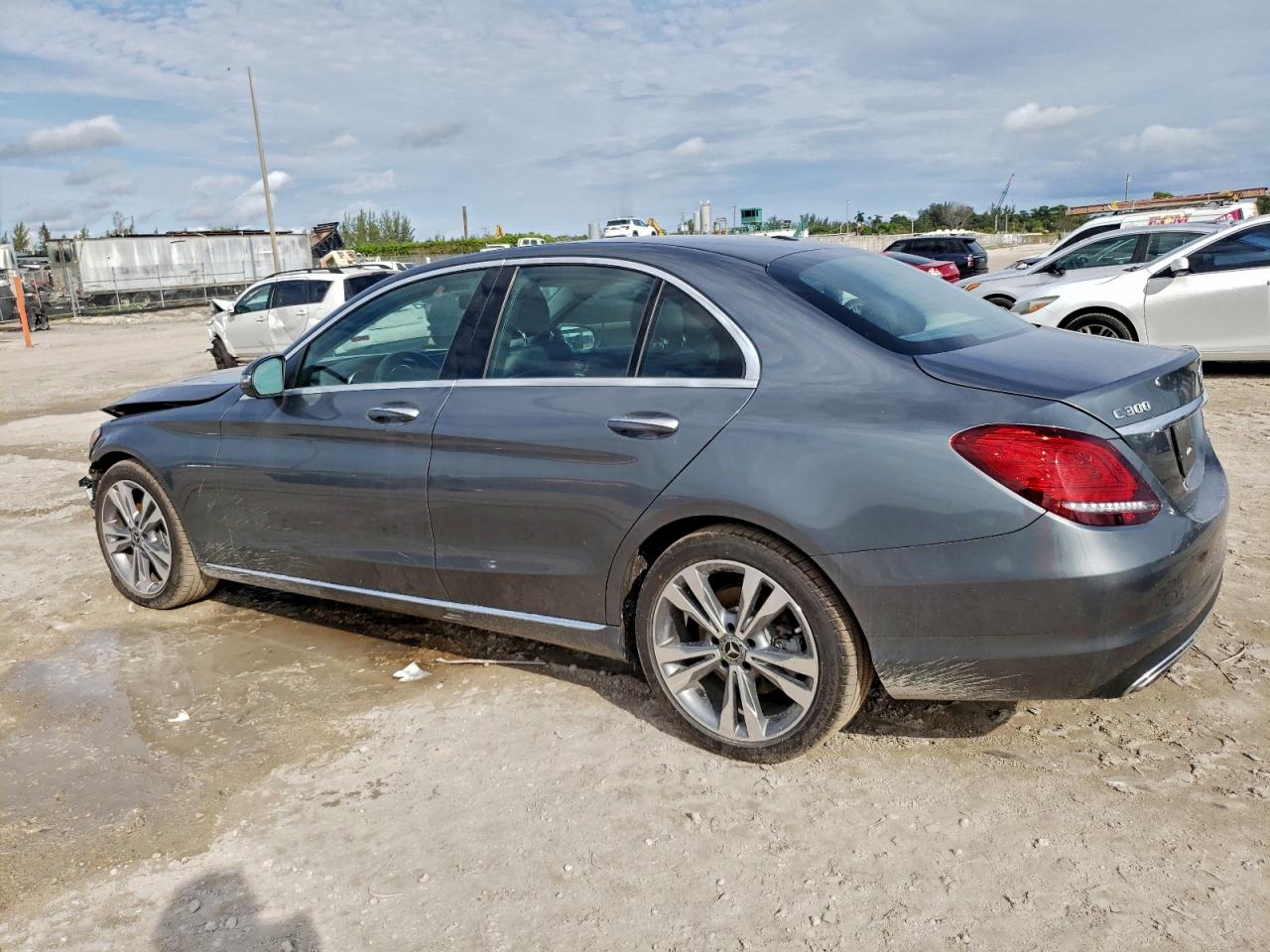MERCEDES-BENZ C-CLASS 300