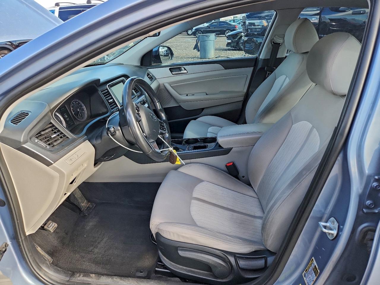 HYUNDAI SONATA HYBRID