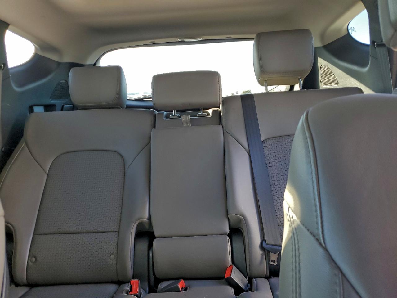 Lot #3310611289 2014 HYUNDAI SANTA FE S