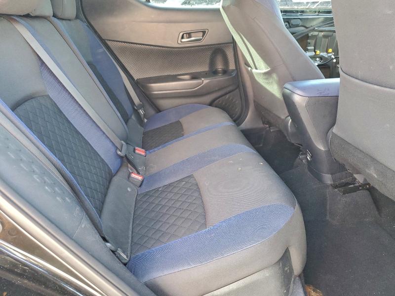 2020 TOYOTA C-HR XLE #3303885795