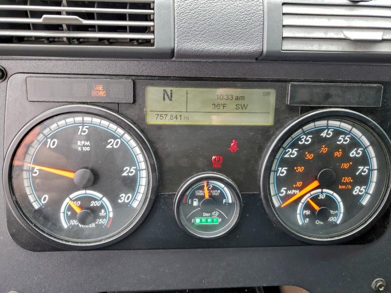 2018 FREIGHTLINER CASCADIA 1 #3308298183