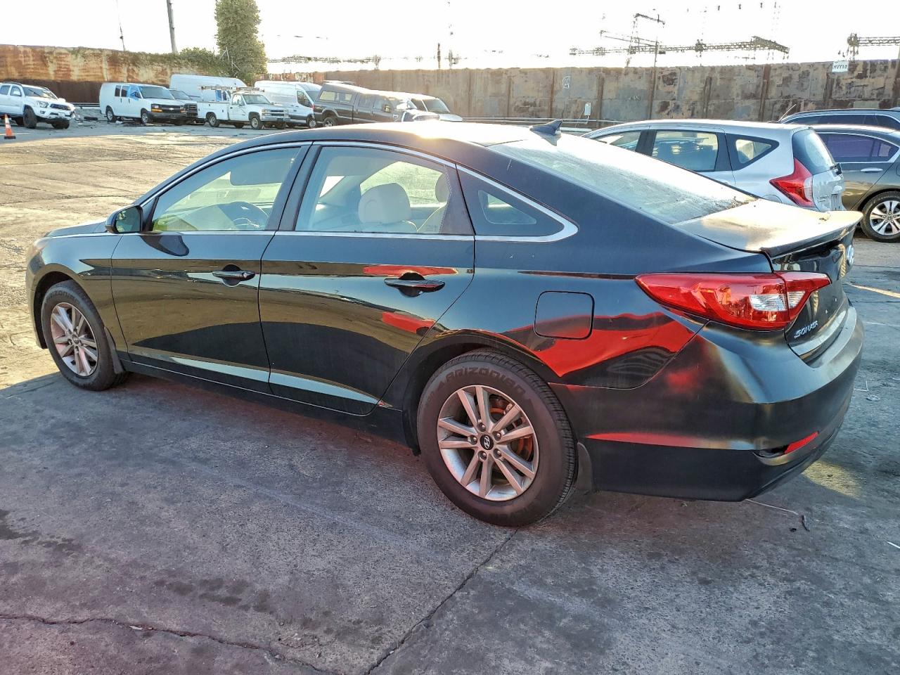 Lot #3311887185 2015 HYUNDAI SONATA SE