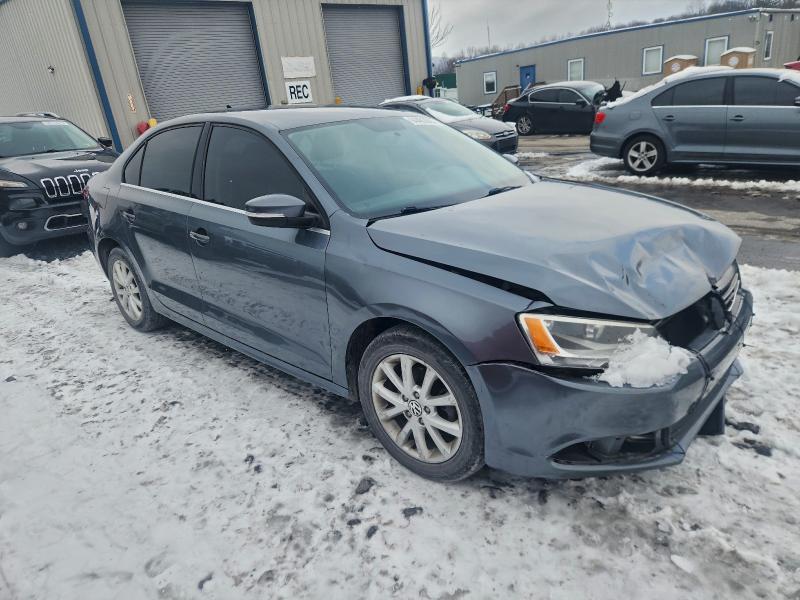 2013 VOLKSWAGEN JETTA SE #3308459313