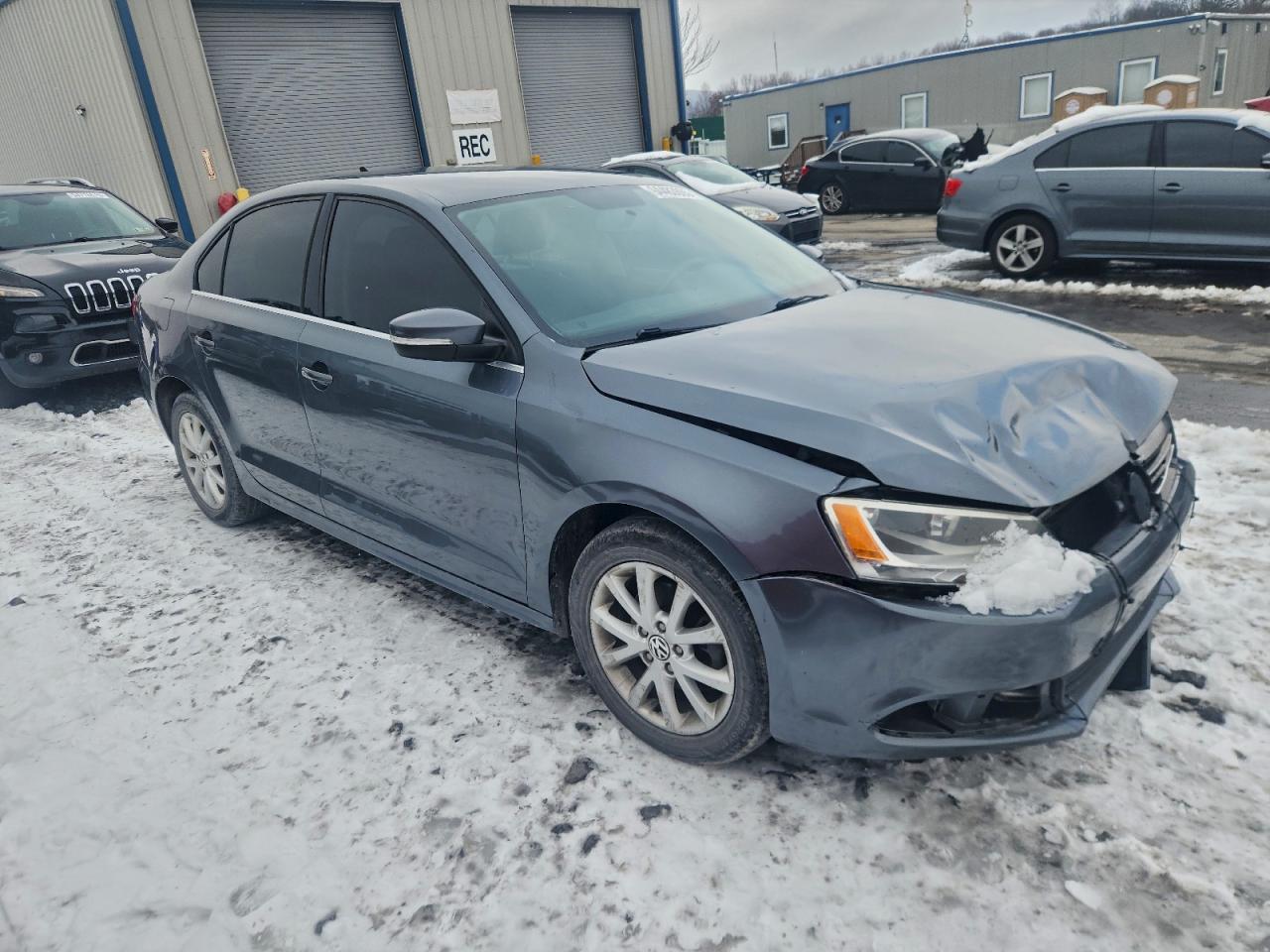 Lot #3308459313 2013 VOLKSWAGEN JETTA SE