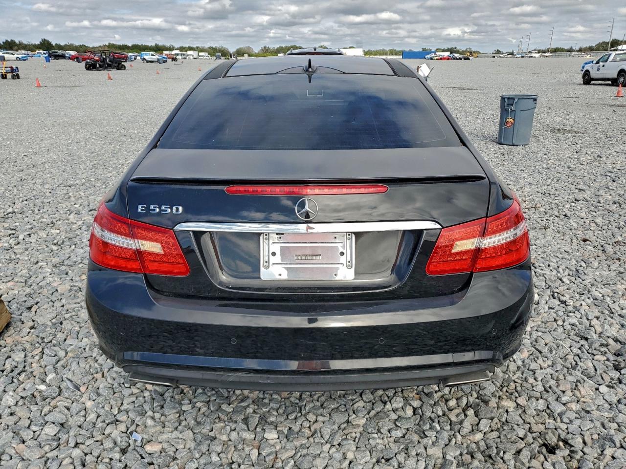 MERCEDES-BENZ E-CLASS 550