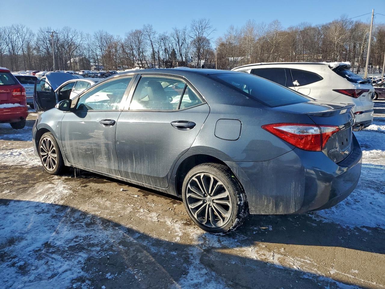 Lot #3317704107 2015 TOYOTA COROLLA L