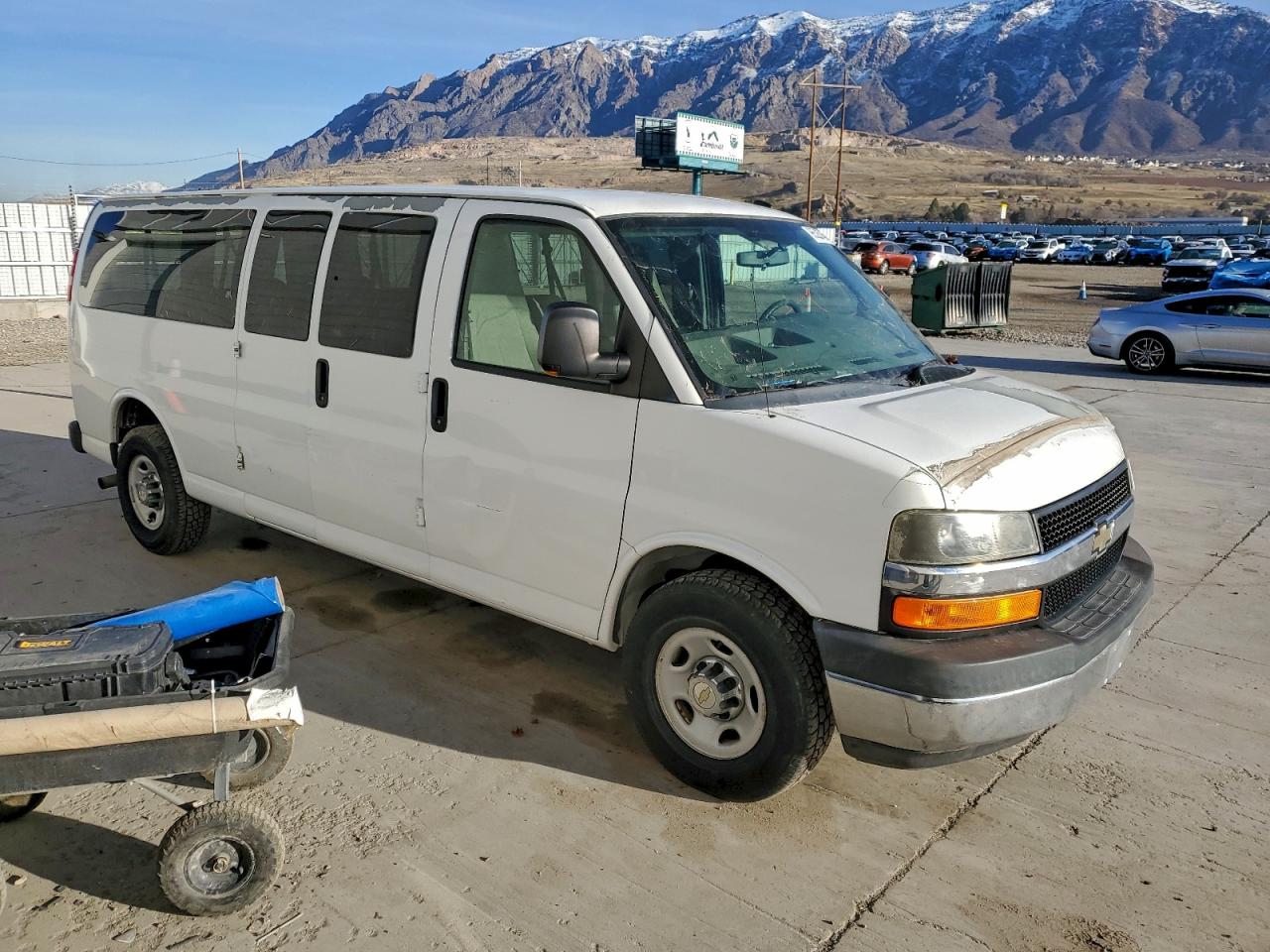 CHEVROLET EXPRESS LT
