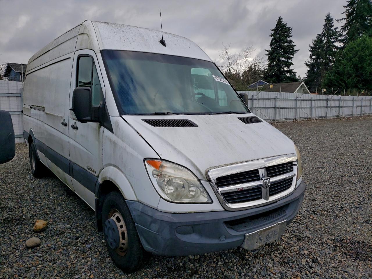 Lot #3303605931 2008 DODGE SPRINTER 3