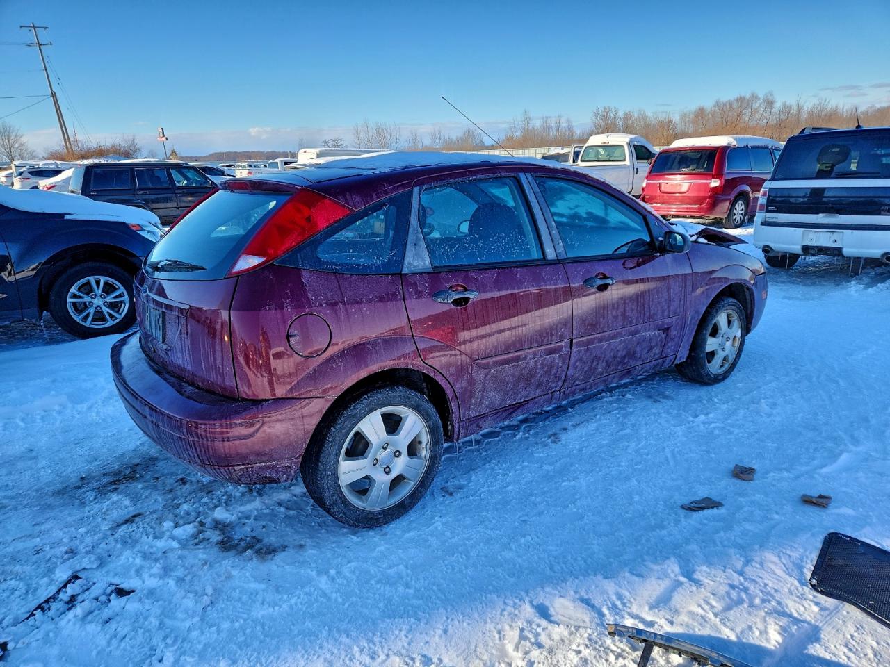 Lot #3310453329 2007 FORD FOCUS ZX5