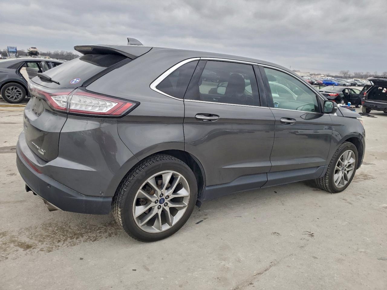 FORD EDGE TITANIUM