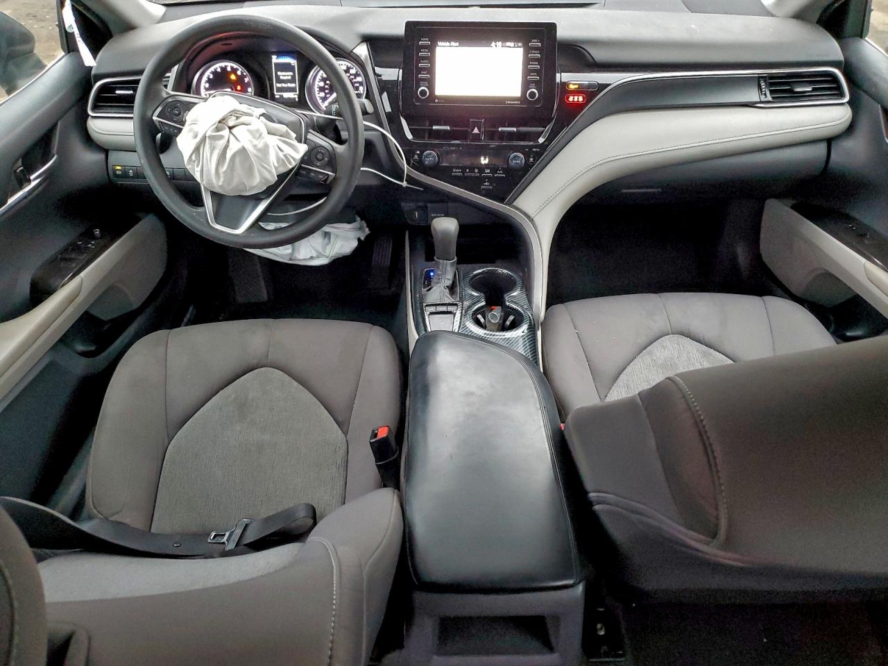 Lot #3314905526 2023 TOYOTA CAMRY LE