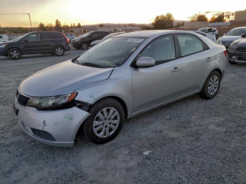 2013 KIA FORTE LX #3310446347