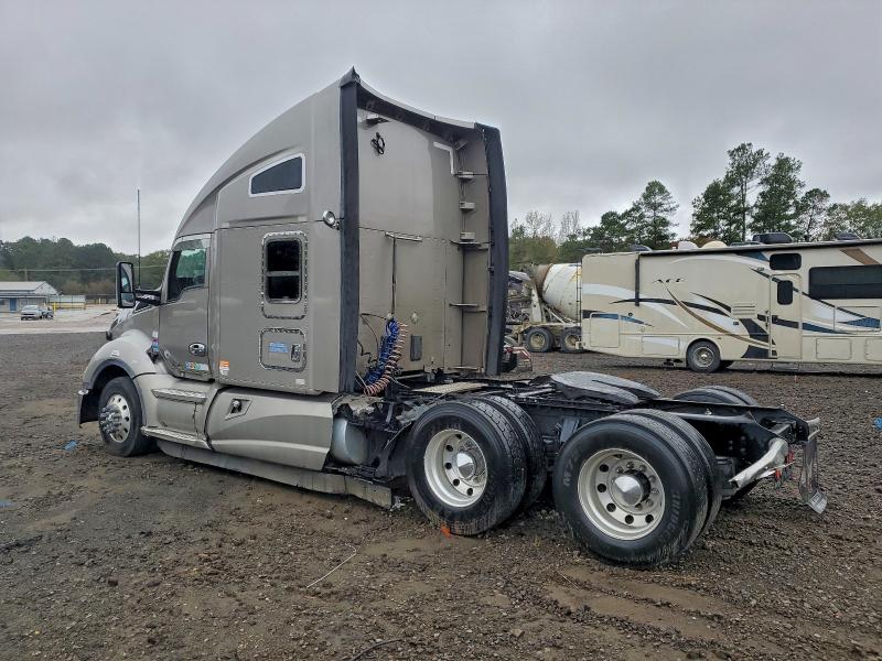2015 KENWORTH CONSTRUCTI #3301594650