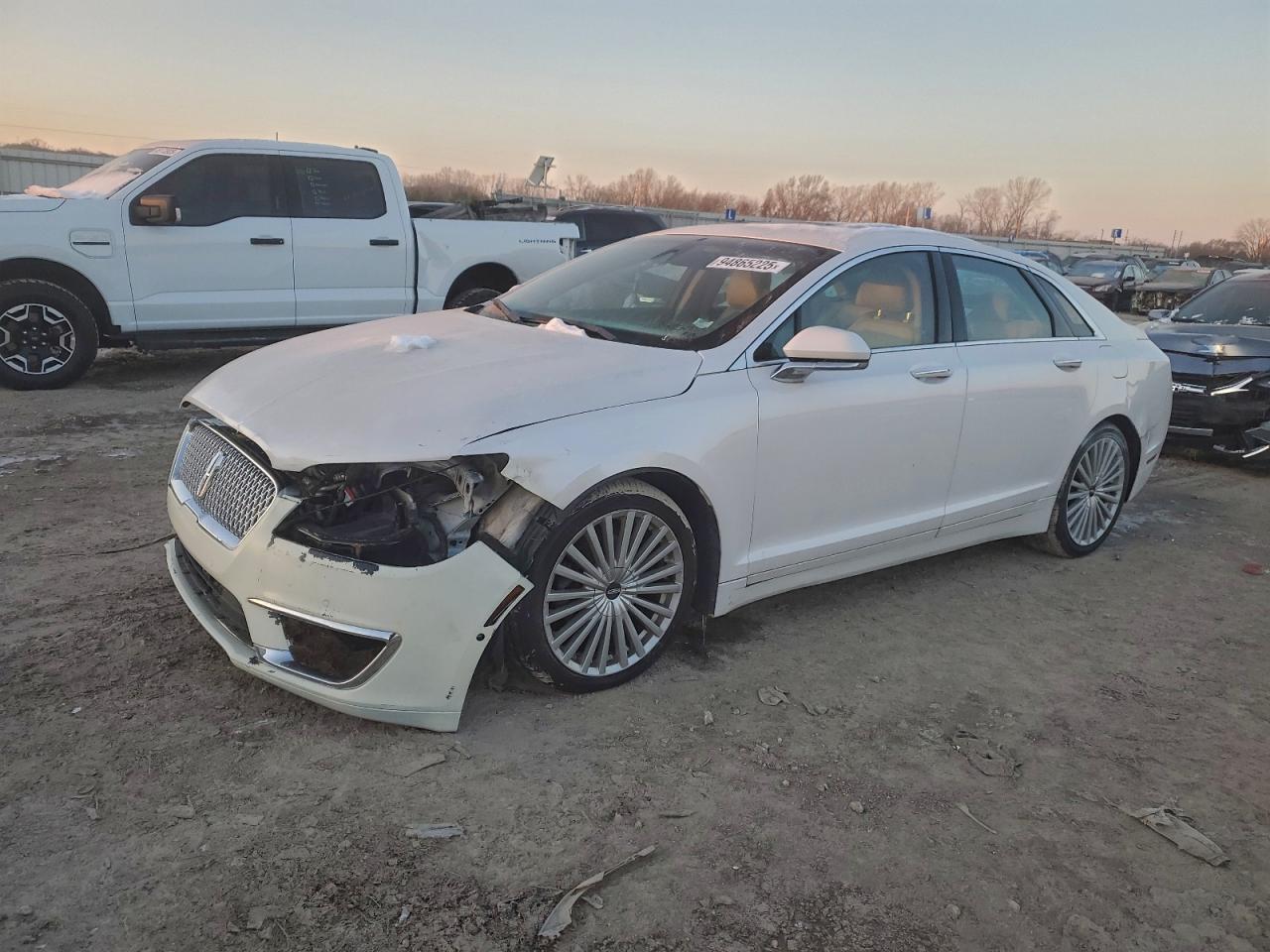 Lot #3305431432 2017 LINCOLN MKZ RESERV