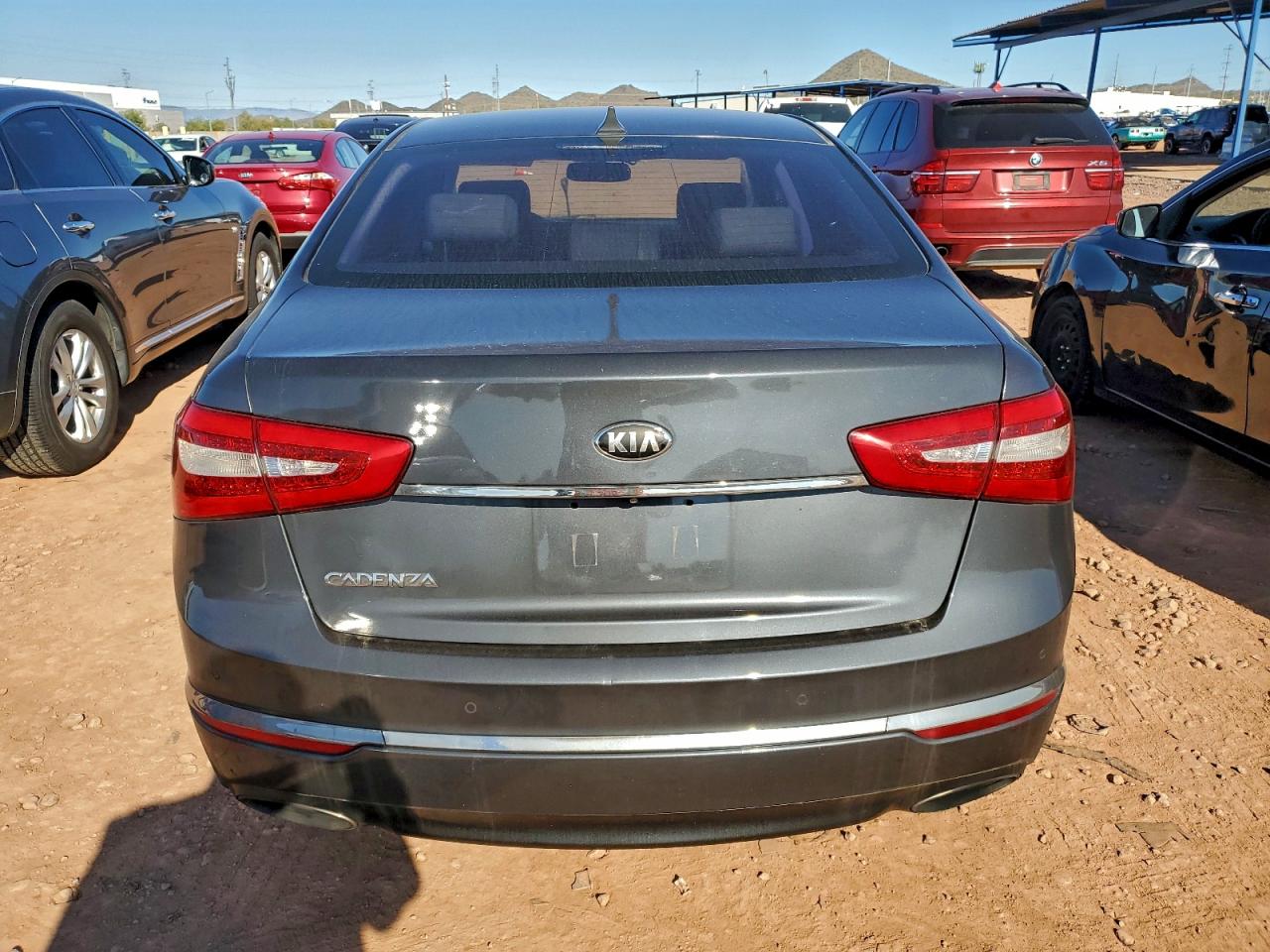 KIA CADENZA PREMIUM