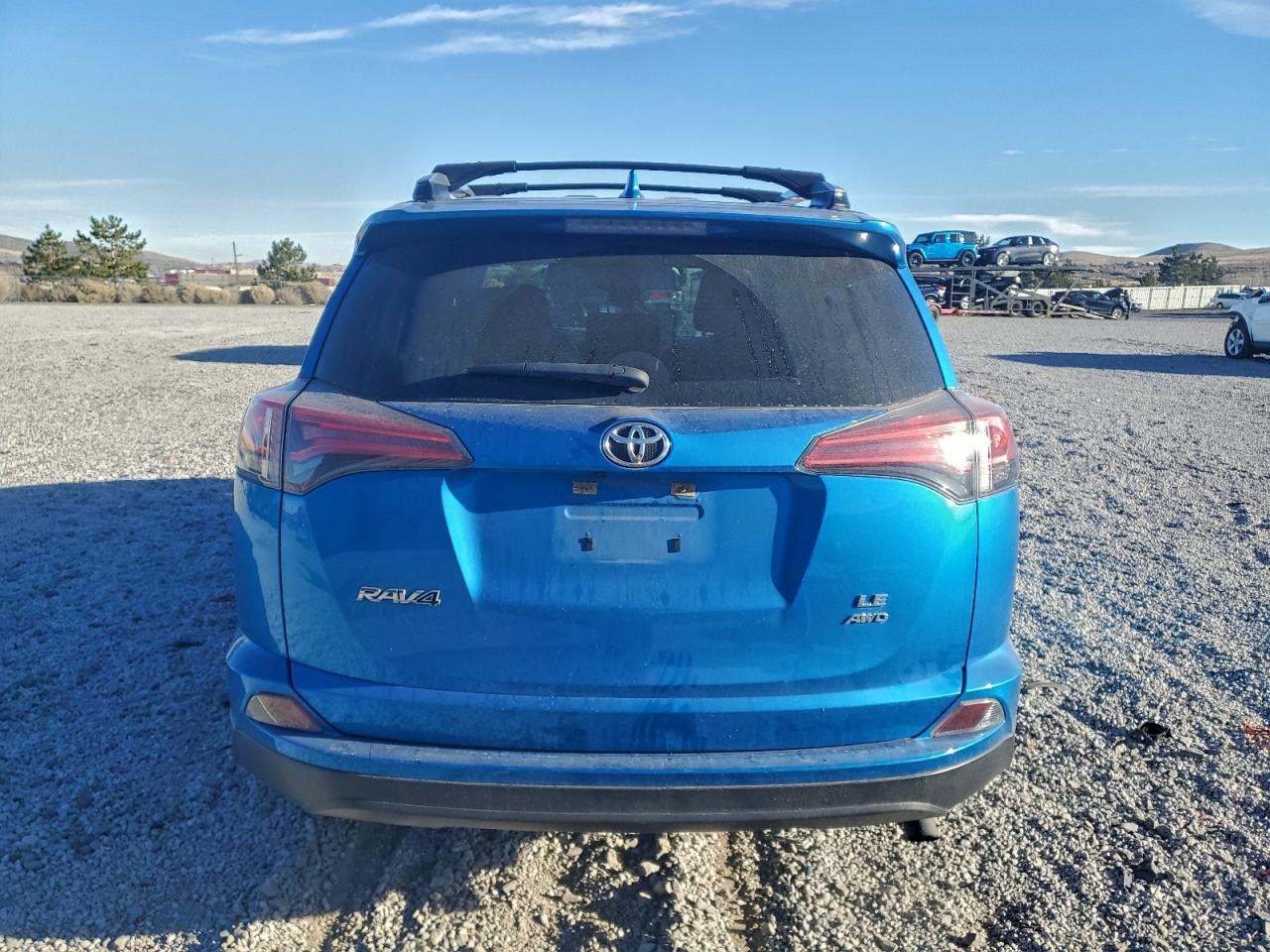 TOYOTA RAV4 LE