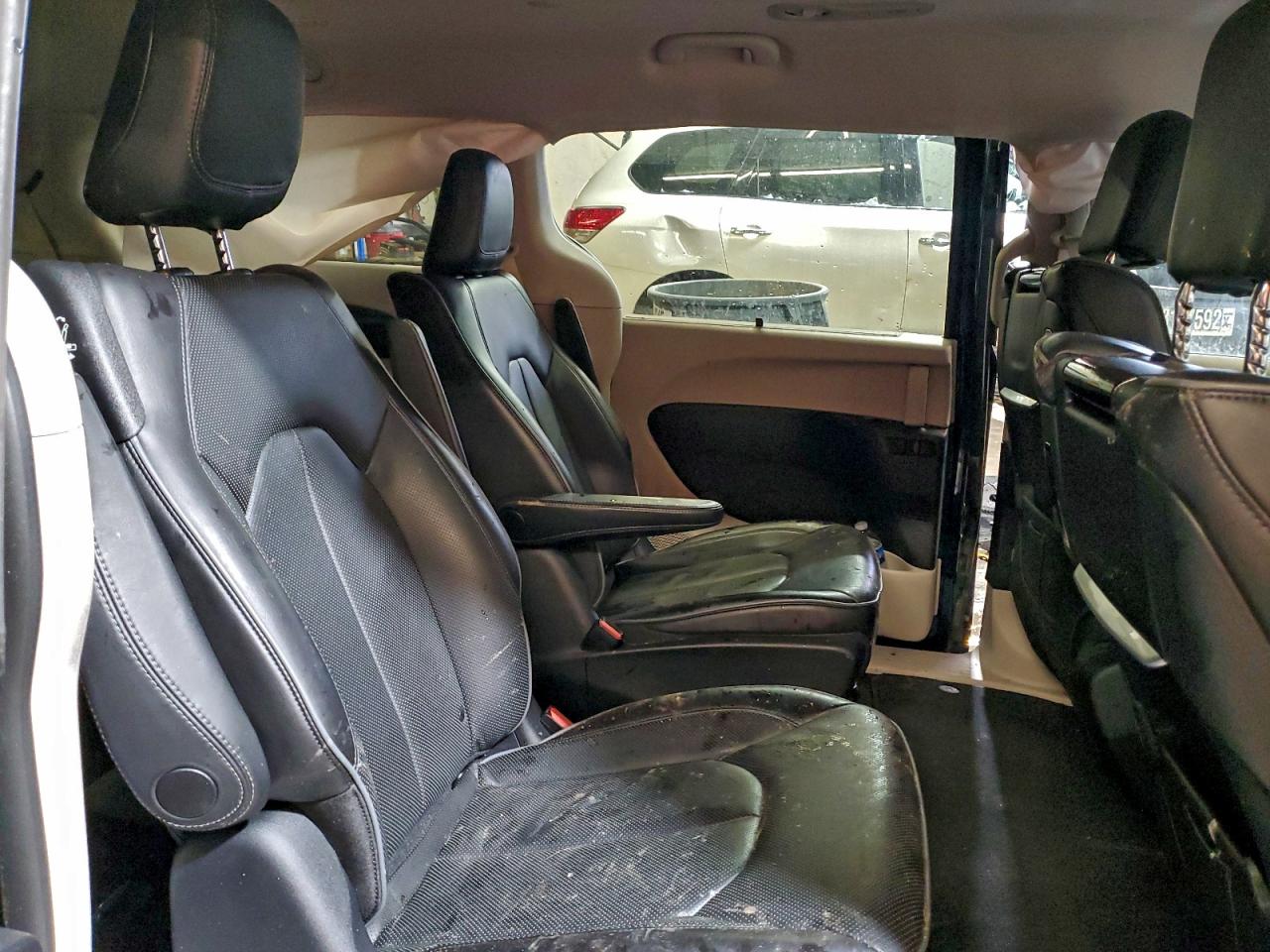 CHRYSLER PACIFICA HYBRID LIMITED