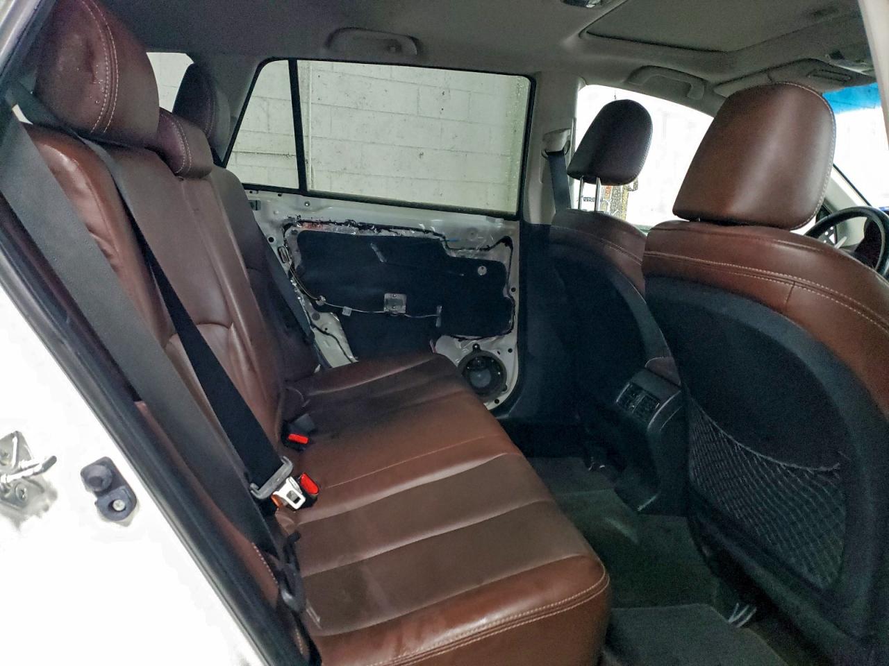 SUBARU OUTBACK 3.6R LIMITED