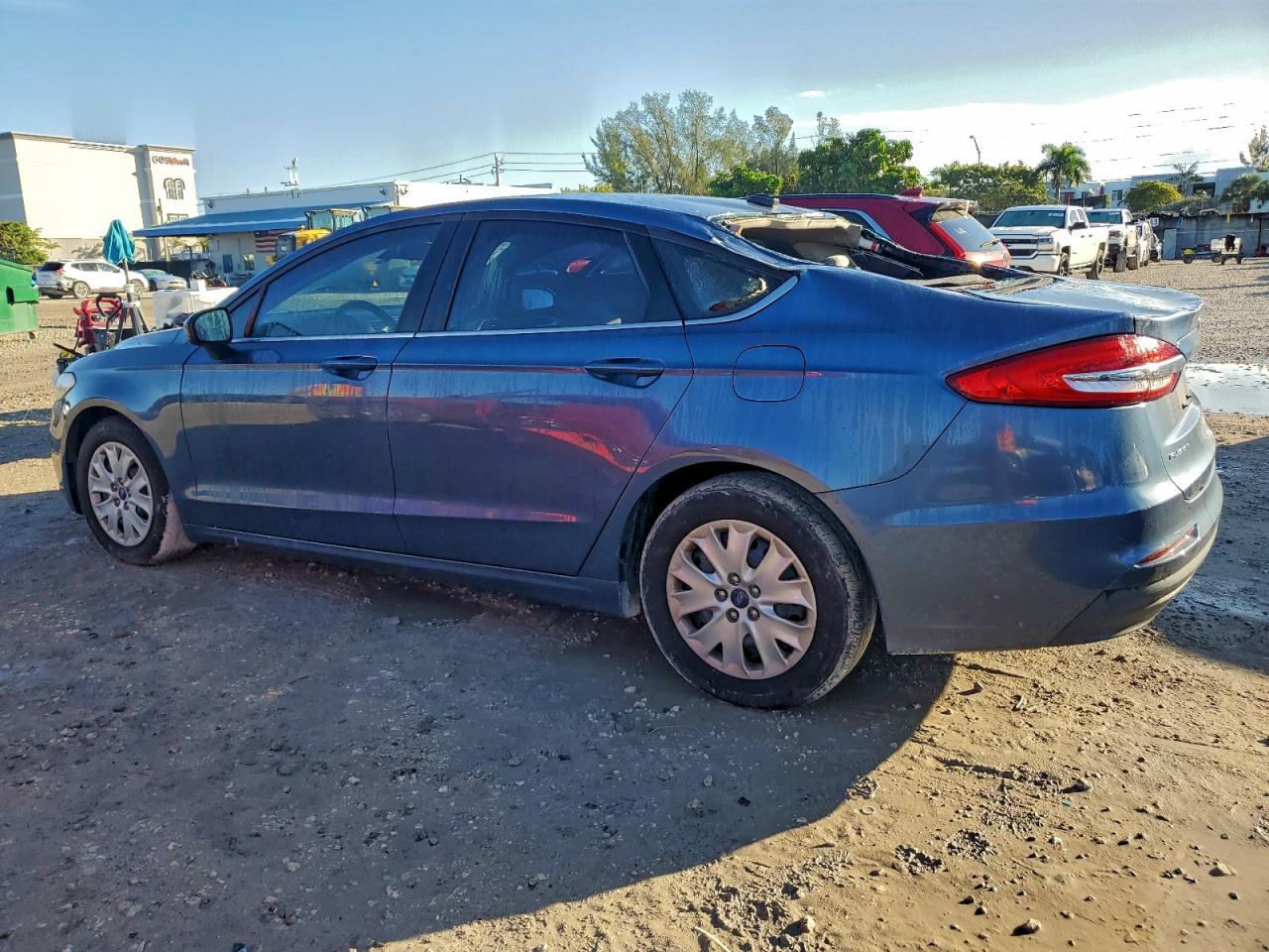 Lot #3310325007 2019 FORD FUSION S