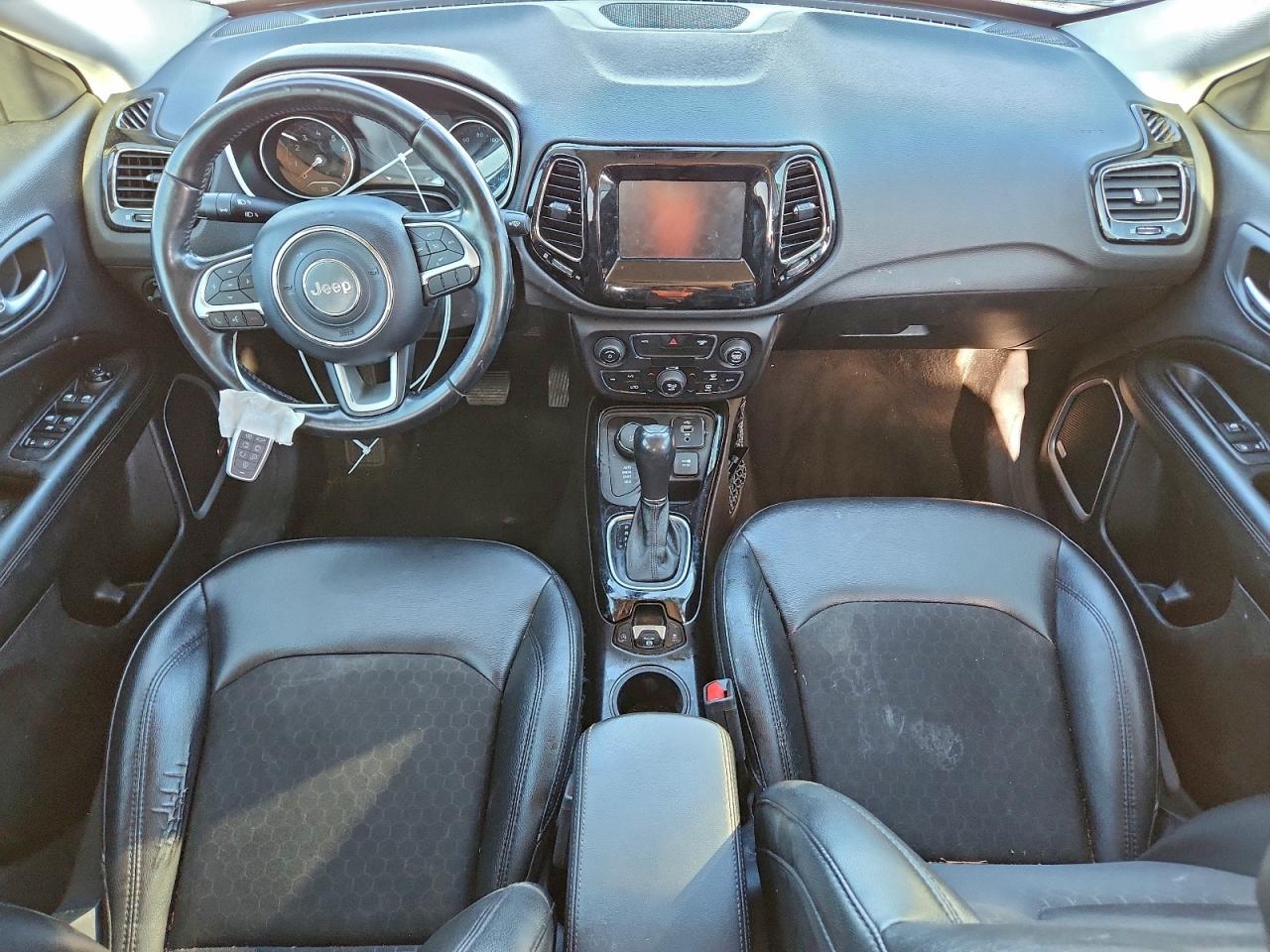 Lot #3316831662 2018 JEEP COMPASS LA