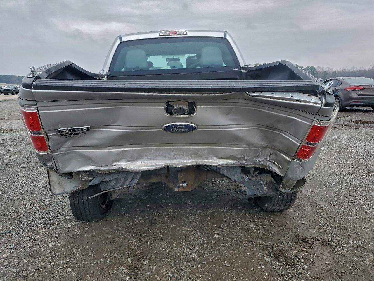 FORD F-150 SUPER CAB